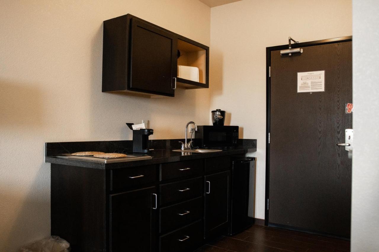 Black Gold Suites Stanley Extérieur photo