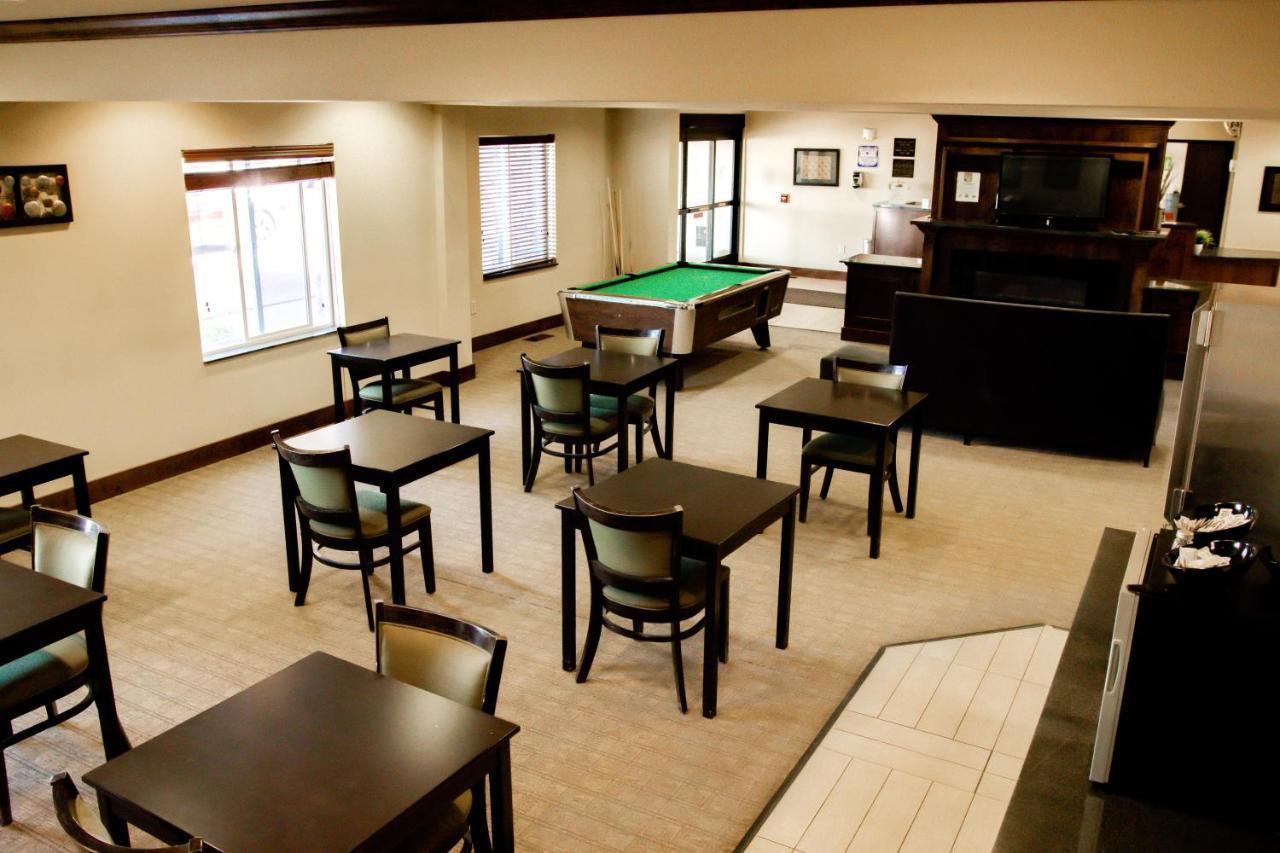 Black Gold Suites Stanley Extérieur photo