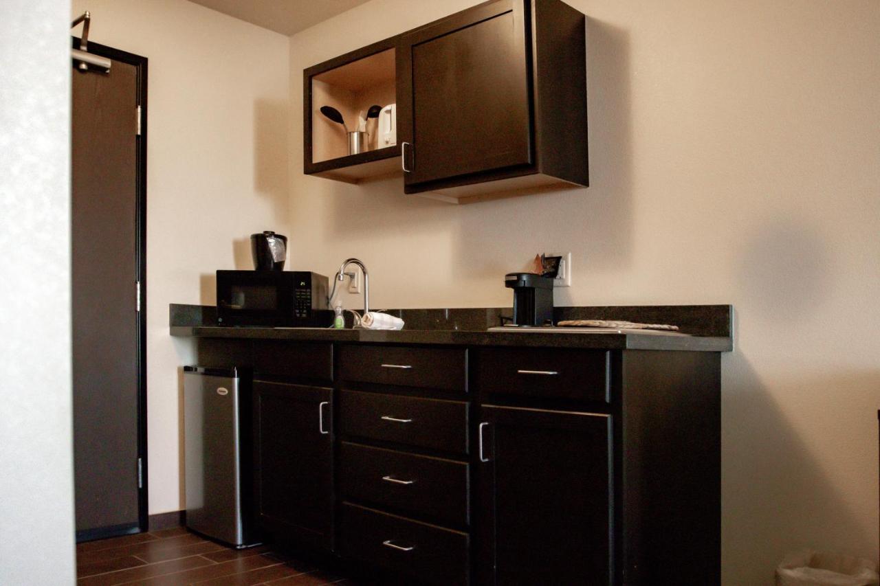 Black Gold Suites Stanley Extérieur photo